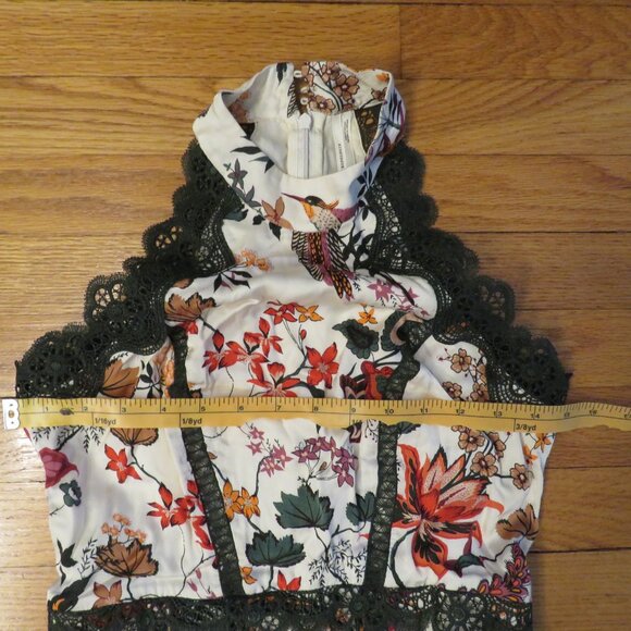 Lace-Trim A-Line Dress - By Anthropologie - Size 8 - Floral/Lined/Pockets - Picture 3 of 7